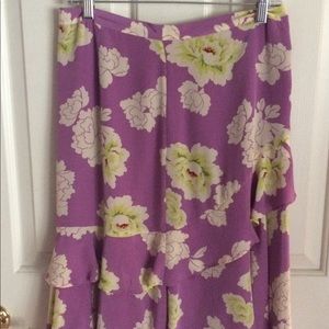 Adorable Floral Skirt by Banana Republic